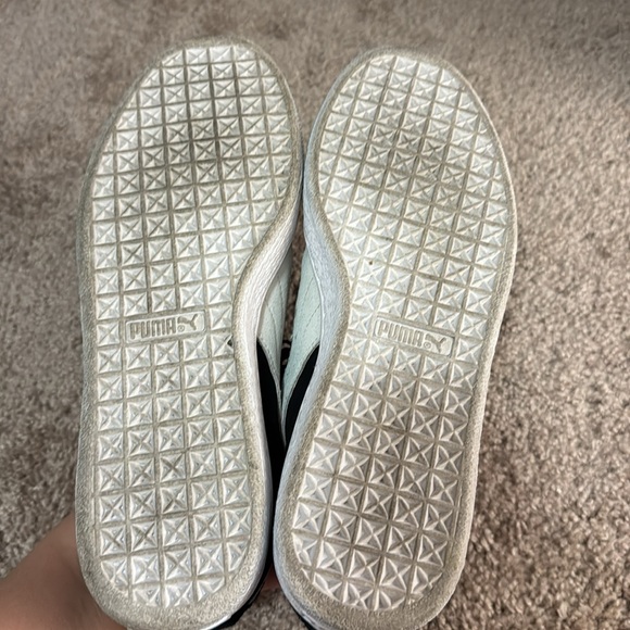 Puma Suede Classics Sneakers Size 10 Color Black White - Picture 7 of 11